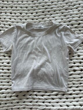 Women's Short Sleeve Crewneck Tee in White